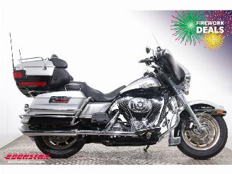 Harley-Davidson  FLHTCUI Electra Glide Ultra Classic 100 Years Ed. Cruise Radio 11.527mi! picture 7