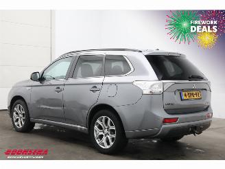 Mitsubishi Outlander 2.0 PHEV Instyle Schuifdak Leder Navi Clima Cruise Camera SHZ AHK picture 4