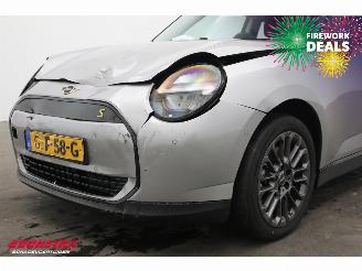 Mini Cooper SE Electric 54.2 kWh 218 PK LED Navi Cruise Camera picture 10