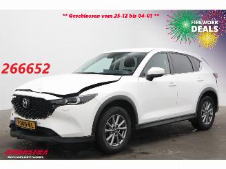 Vaurioauto  passenger cars Mazda CX-5 2.0 SkyActiv-G 165 Aut. Navi Clima Cruise Camera LRHZ AHK 2022/10