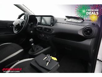 Hyundai I-10 1.0 Comfort Carplay Airco Cruise LMV 17.182KM! Orig NL. picture 11