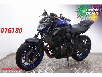 krockskadad bil motor Yamaha MT-07 ABS 2019/10