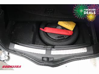 Renault Mégane Estate 1.2 TCe Bose picture 10