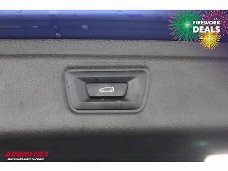 BMW 3-serie Touring 318i M-Sport Pano LED Leder Camera SHZ AHK picture 33