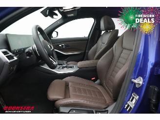 BMW 3-serie Touring 318i M-Sport Pano LED Leder Camera SHZ AHK picture 16