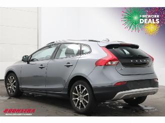 Volvo V-40 Cross Country 2.0 D2 Aut. Kinetic Navi Airco Cruise picture 4