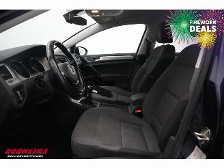 Volkswagen Golf 1.0 TSI Comfortline Navi Clima Cruise PDC AHK 125.216 km! picture 14