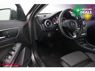 Mercedes A-klasse 180 7G-Tronic LED Navi Airco Cruise PDC SHZ picture 10
