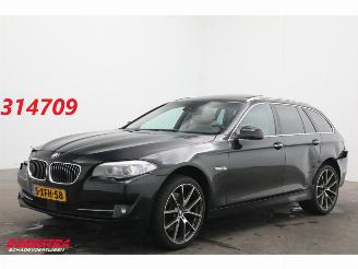krockskadad bil auto BMW 5-serie Touring 528i Aut. Pano ACC Memory Leder SHZ 2010/12
