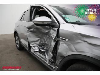 Volkswagen T-Roc 2.0 TDI DSG R-Line LED ACC Apple/Android Virtual Camera LRHZ SHZ picture 7