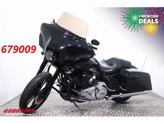 Unfall Kfz Motorrad Harley-Davidson  103 FLHX Street Glide 103 FLHX Street Glide ABS LED Cruise Radio 2013/1