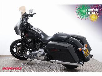 Harley-Davidson  103 FLHX Street Glide 103 FLHX Street Glide ABS LED Cruise Radio picture 4