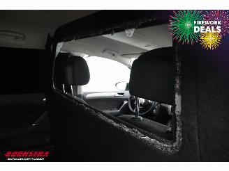 Volkswagen Touran 1.6 TDI VAN Navi Clima Cruise SHZ PDC AHK 143.757 km! picture 14