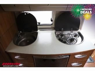 Fendt  Platin 590 Caravan Tandemasser Dwarsbed Rondzit Dakairco picture 23