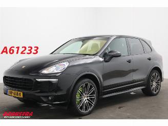 Damaged car Porsche Cayenne 3.0 S E-Hybrid Sport Design BiXenon Memory Leder SHZ AHK 2015/12
