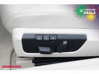 BMW 6-serie 650i Leder Memory Navi Clima Cruise SHZ PDC 138.928 km! picture 19