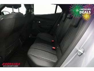 Peugeot e-2008 EV Allure Avantage WASSER 54 kWh LED ACC Navi Clima PDC picture 12