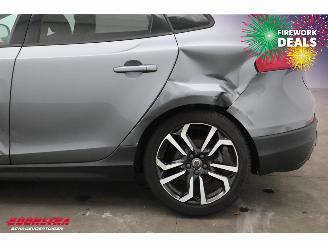 Volvo V-40 Cross Country 2.0 T3 Momentum LED Memory Leder Navi Camera SHZ PDC AHK picture 5