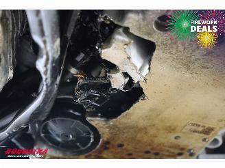 Volvo XC40 1.5 T4 Recharge R-Design LED ACC Navi Camera LRHZ AHK picture 14