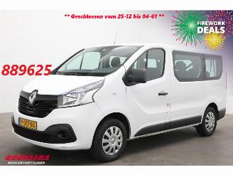 voitures fourgonnettes/vécules utilitaires Renault Trafic Passenger 1.6 dCi 125 PK Expression 9-Pers. Airco 2018/5