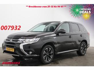 damaged passenger cars Mitsubishi Outlander 2.0 PHEV instyle Leder 360° LRHZ Camera AHK 2015/12