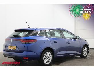 Renault Mégane Grandtour 1.3 TCe 140 Equilibre LED Navi Clima Cruise PDC picture 3