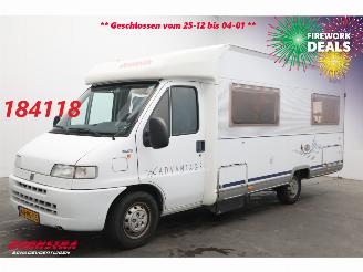 krockskadad bil camper Dethleffs  T 6541 Advantage 2.8 JTD Luifel Fietsendrager Frans Bed 2002/6
