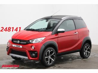 damaged microcars Aixam  e Crossover Premium Leder Camera 7.934 km! 100% elektrisch! 2022/10
