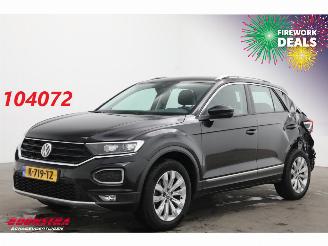 škoda osobní automobily Volkswagen T-Roc 1.5 TSI DSG Sport LED ACC Apple/Android Virtual LRHZ SHZ AHK 36.384 km! 2020/4