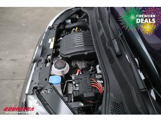 Volkswagen Up! 1.0 5-DRS Airco Bluetooth 59.636 km! picture 8