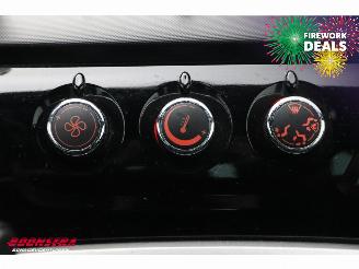 Microcar  M8 Premium DCI Leder 26.623 km! picture 12