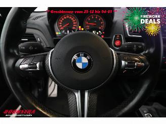 BMW 2-serie Coupé M240i Executive BiXenon Navi Clima Cruise SHZ PDC 147.428 km! picture 15