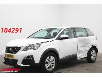 Coche accidentado Peugeot 5008 1.2 PT Executive 7-Pers. Navi Clima Cruise Camera AHK 2020/3