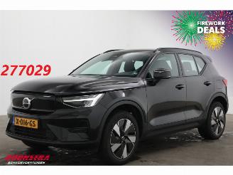 Schadeauto Volvo XC40 Single Motor Extened Range Core 82 kWh LED ACC Navi Camera LRHZ 2023/11