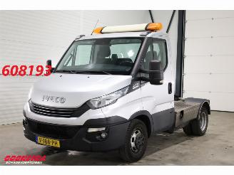 Käytettyjen commercial vehicles Iveco Daily 40C21 Hi-Matic BE-trekker Luftbremsen Minisattel SZM Clima Cruise 2018/5