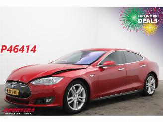 Schadeauto Tesla Model S 85 Base Leder Cruise Camera SHZ 2014/9