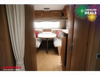 Kabe  Ametist 560 GLE Solar Mover Single Beds picture 15