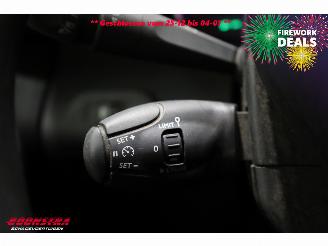 Toyota Proace 1.5 D-4D Cool Leder Airco Cruise AHK 28.431 km! picture 23