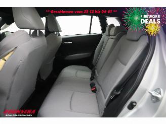 Toyota Corolla Cross 2.0 HP Hybrid Active LED ACC Navi Clima Camera LRHZ SHZ AHK picture 19