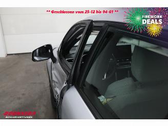 Toyota Corolla Cross 2.0 HP Hybrid Active LED ACC Navi Clima Camera LRHZ SHZ AHK picture 7