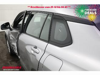 Toyota Corolla Cross 2.0 HP Hybrid Active LED ACC Navi Clima Camera LRHZ SHZ AHK picture 10