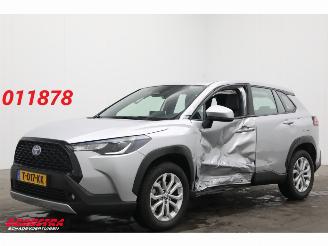 damaged passenger cars Toyota Corolla Cross 2.0 HP Hybrid Active LED ACC Navi Clima Camera LRHZ SHZ AHK 2023/3