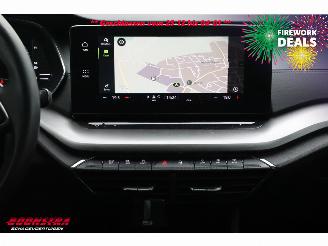 Skoda Octavia Combi 1.0 e-TSI DSG Business Edition Virtual Navi Clima Cruise Camera picture 17