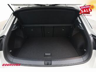 Volkswagen T-Roc 1.0 TSI Goal LED ACC Virtual Clima Camera LRHZ 485 km!! picture 28