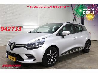 Avarii autoturisme Renault Clio Estate 1.5 dCi Ecoleader Zen Navi Airco Cruise 166.321 km! 2019/1