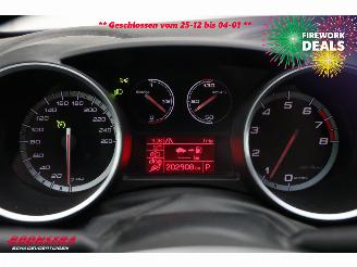 Alfa Romeo Giulietta 1.4 T 170 PK Aut. Distinctive Lusso Navi Clima Cruise PDC AHK picture 17