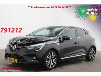 Voiture accidenté Renault Clio 1.3 TCe Initiale Paris LED 360° Leder Navi Clima SHZ PDC 2019/8