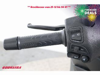 Piaggio Beverly 350 Beverly 350 Sport ABS LED picture 16