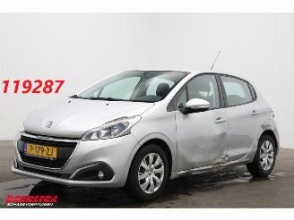 skadebil auto Peugeot 208 1.2 PureTech Active Navi Airco Cruise PDC 139.685 km! 2016/6