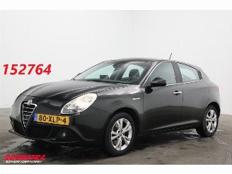 bruktbiler auto Alfa Romeo Giulietta 1.4 T Distinctive 170 PK Bluetooth Clima Cruise PDC 2012/6